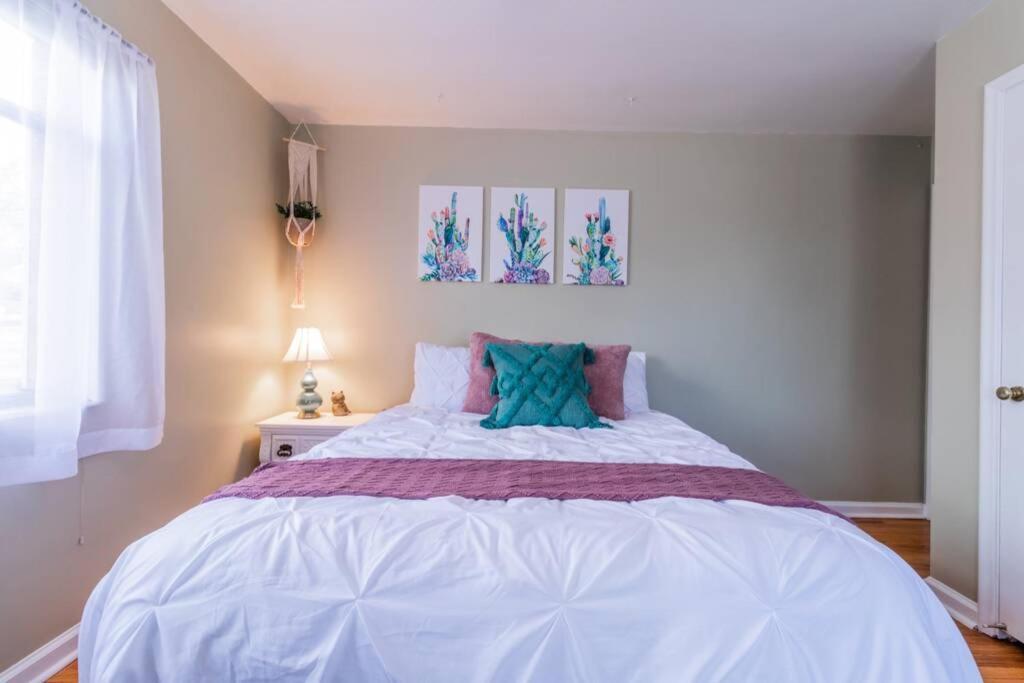 Ski - Explore - Relax - Cozy Beds, Tv & Wi-Fi Apartment Salt Lake City Exterior photo
