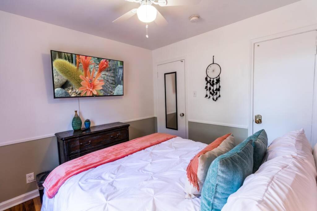 Ski - Explore - Relax - Cozy Beds, Tv & Wi-Fi Apartment Salt Lake City Exterior photo